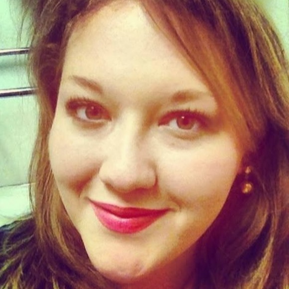 Meet your Posher, Heidi - Picture 1 of 1